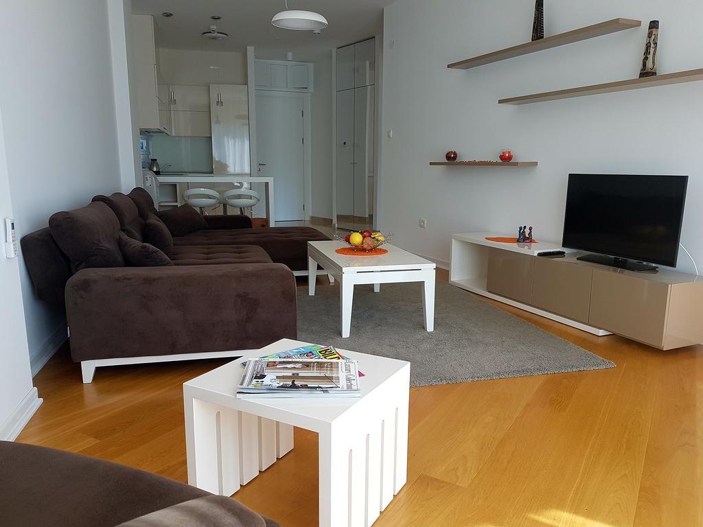 Apartment Tc Lux Vlsb Будва Екстериор снимка