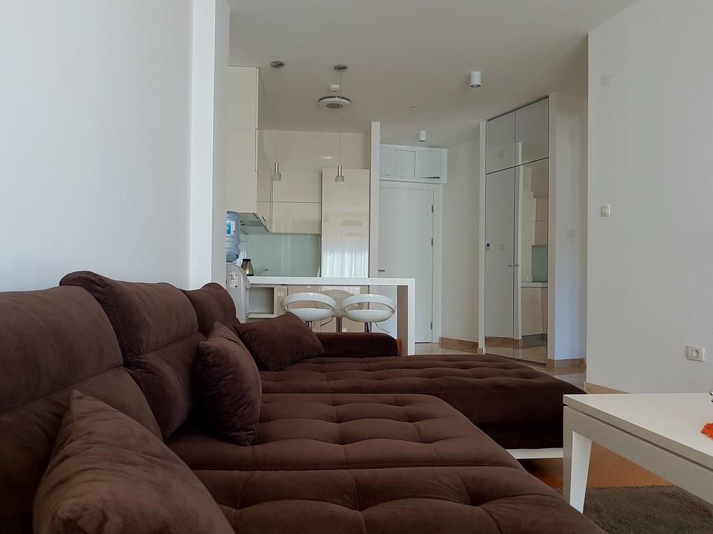 Apartment Tc Lux Vlsb Будва Екстериор снимка