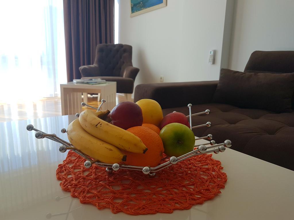 Apartment Tc Lux Vlsb Будва Екстериор снимка